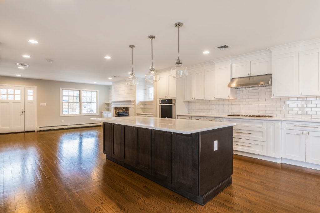 Massapequa Residence - Photo 3