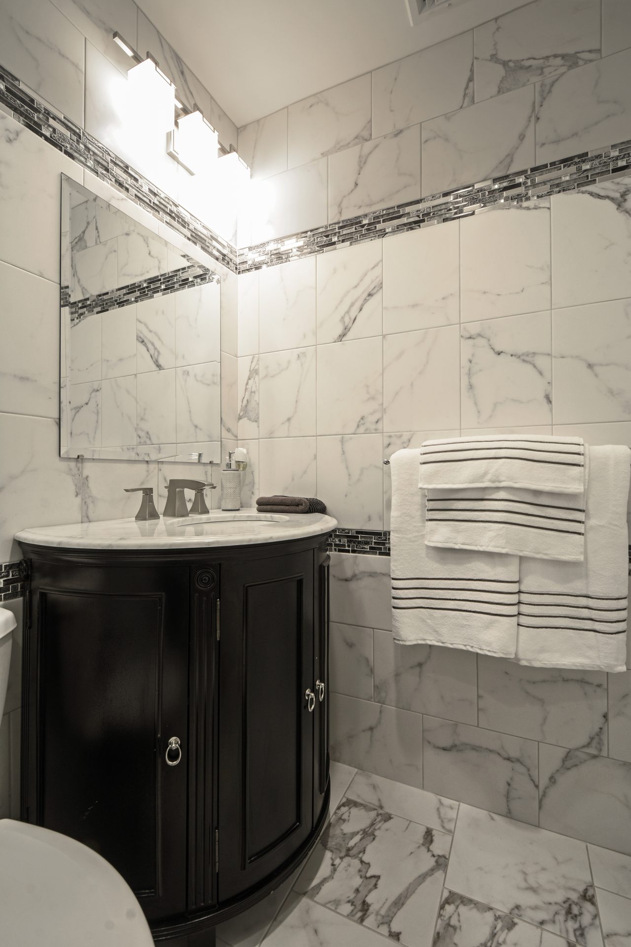 East Islip Residence - Photo 6