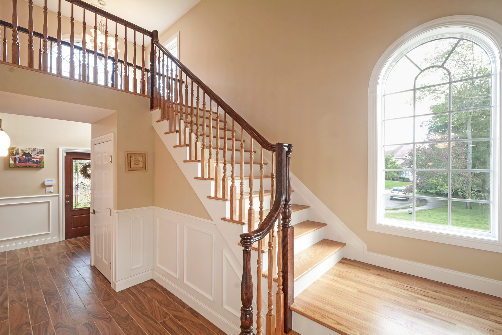 Smithtown Residence - Photo 3