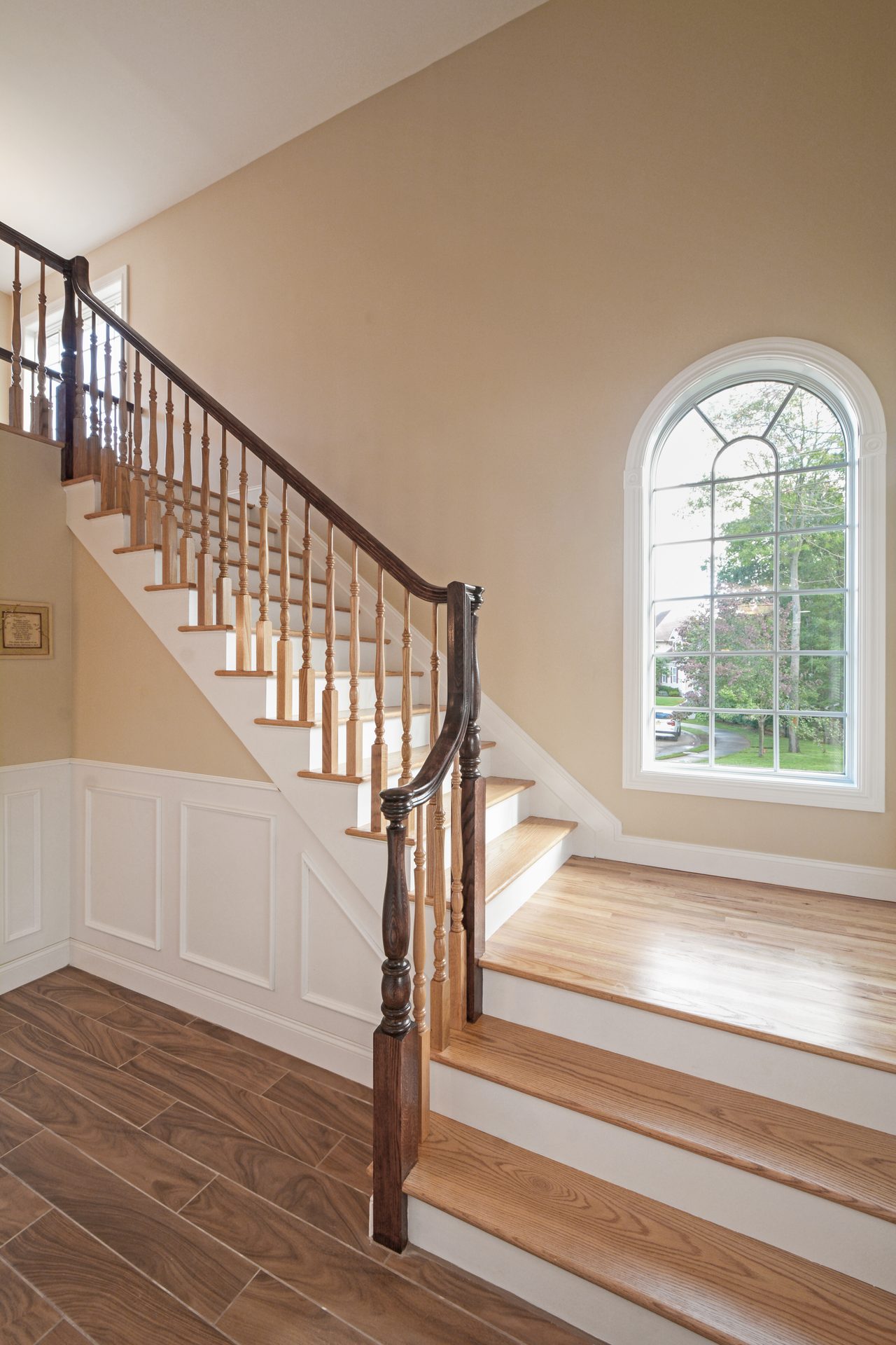 Smithtown Residence - Photo 4