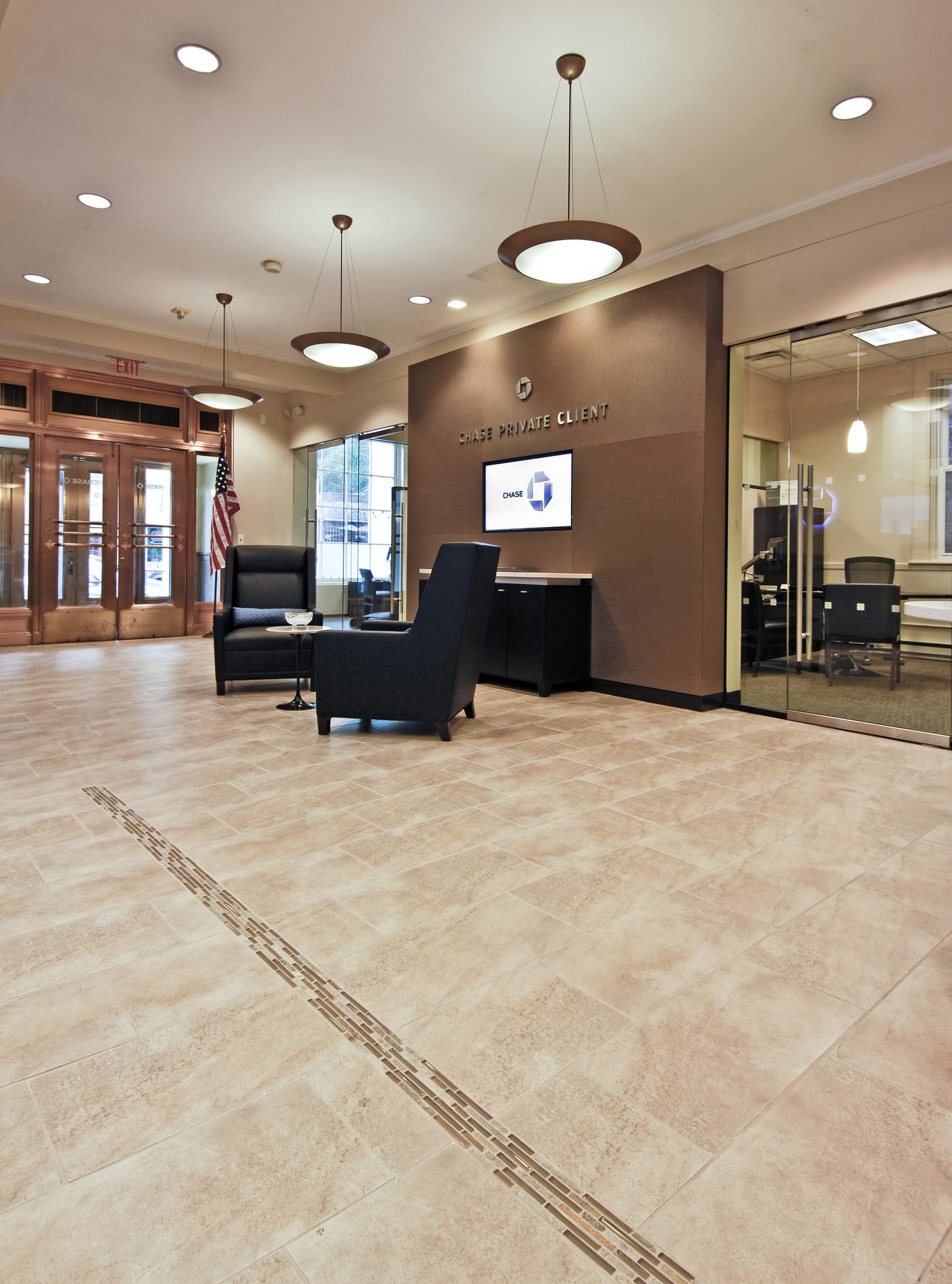 Chase Bank-Northport Branch - Photo 7