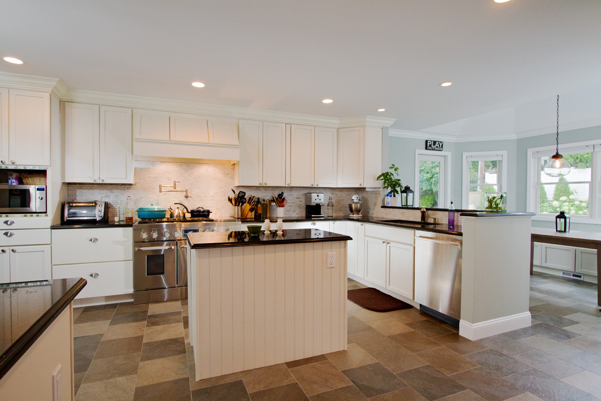 Manhasset Hills Residence - Photo 1