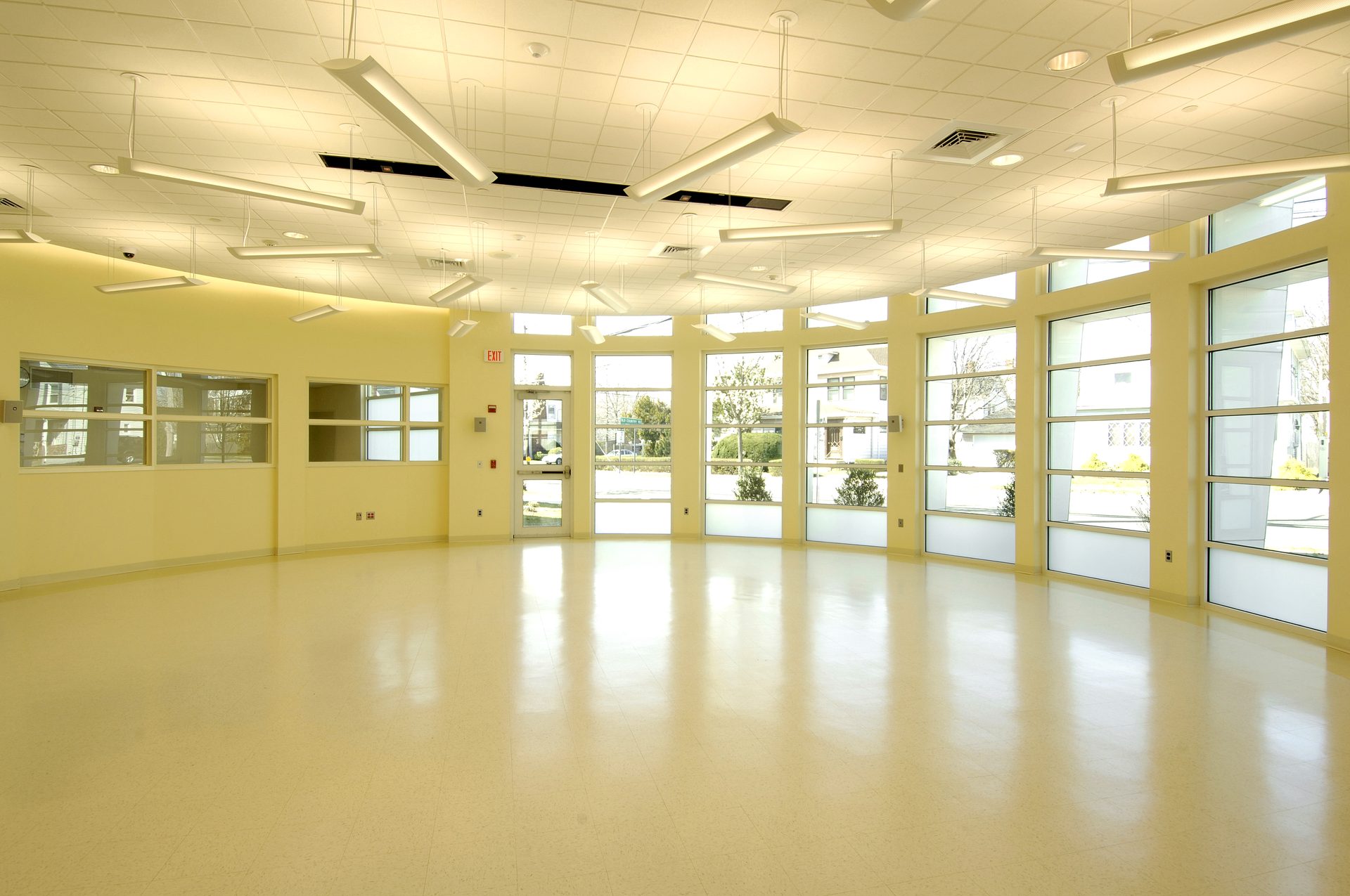 Hicksville Public Library - Photo 7