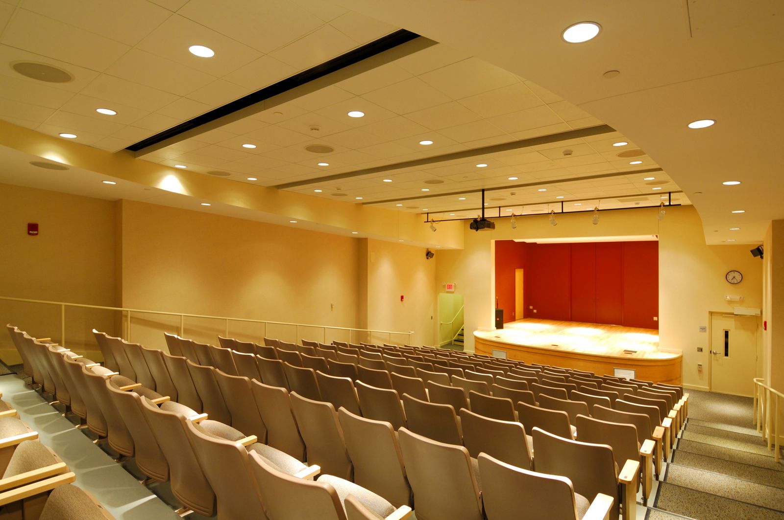 Syosset Public Library - Photo 6