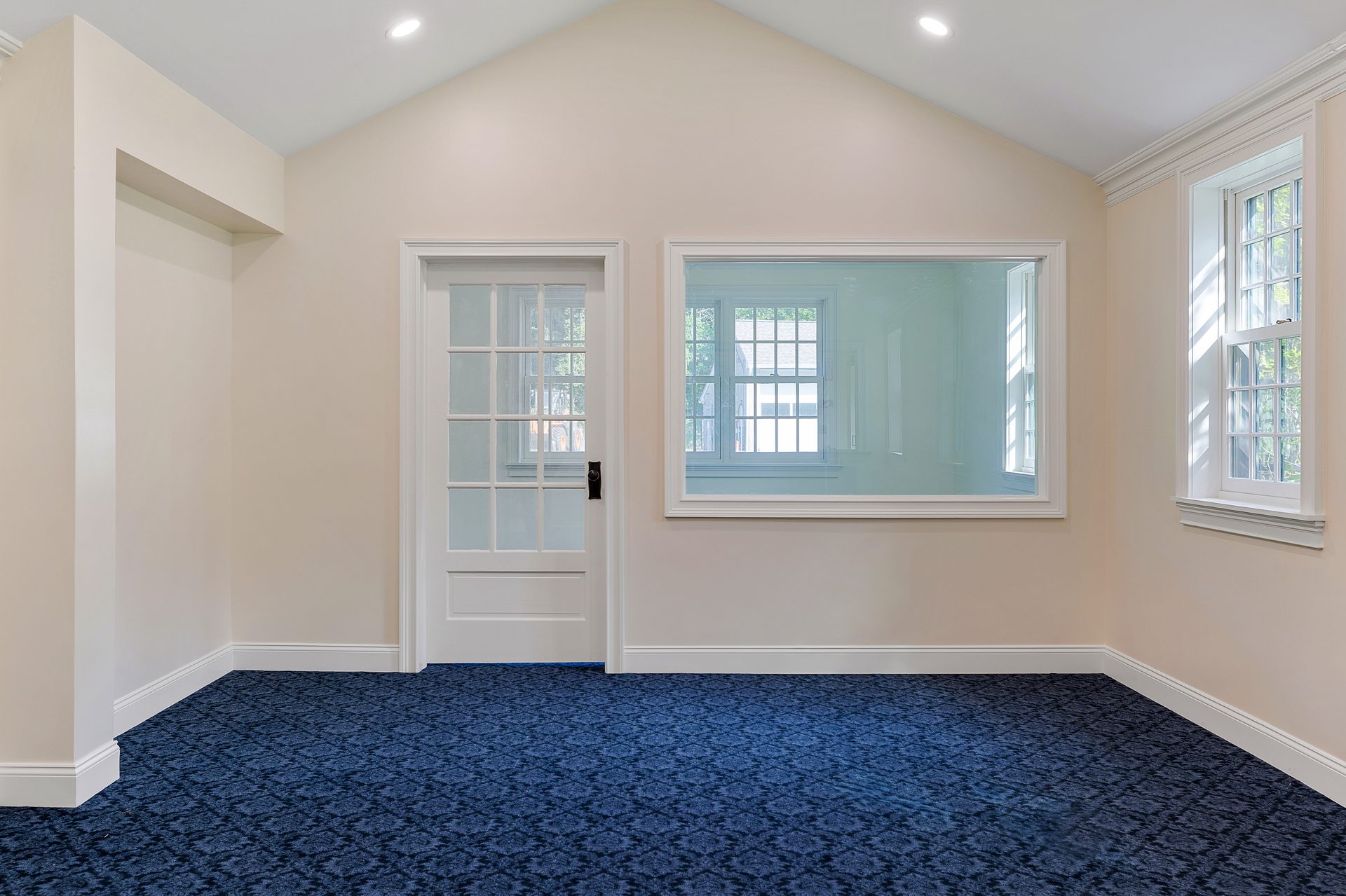 Lloyd Harbor Village - Photo 8