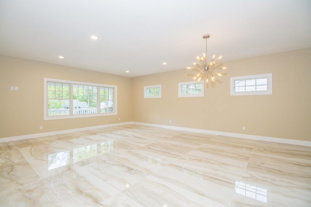 Smithtown Residence - Photo 5