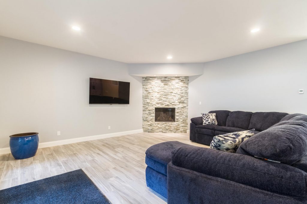 Smithtown Residence - Photo 12