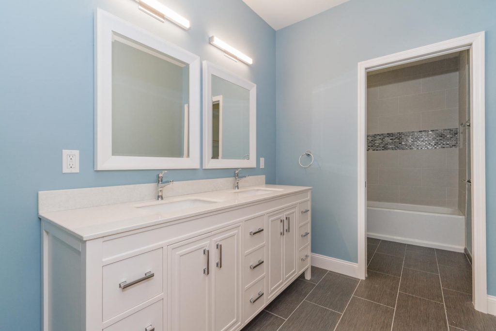 Smithtown Residence - Photo 17