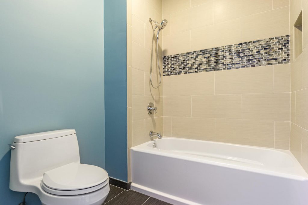 Smithtown Residence - Photo 18