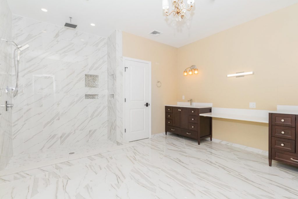 Smithtown Residence - Photo 23